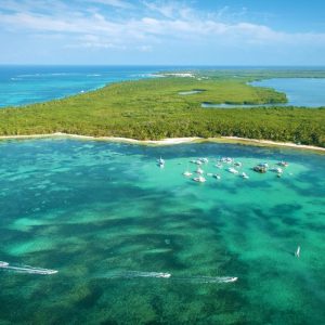 Punta Cana: Catamaran Tour with Food and Drinks