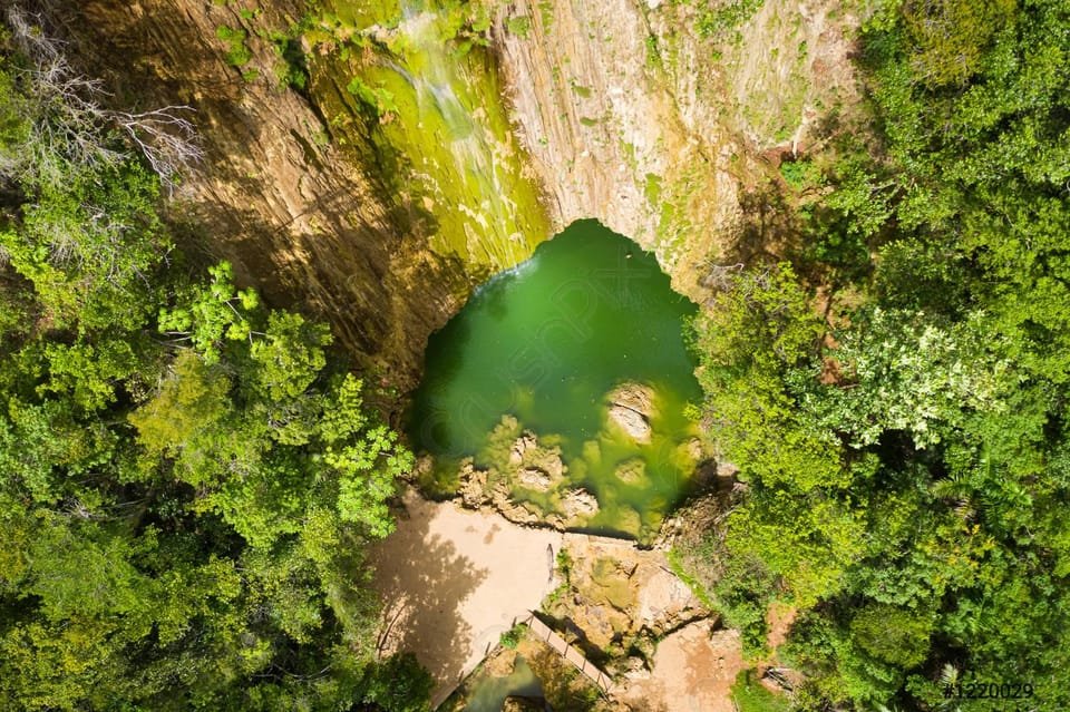 Samaná Cayo Levantado Isla Bacardí y Waterfal + Whale Watch - Image 4