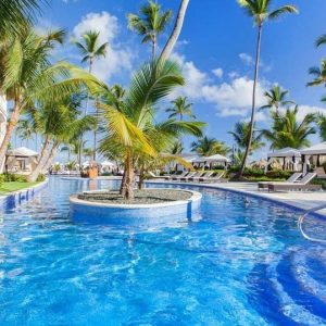 Private Transfer from SDQ to Majestic Elegance