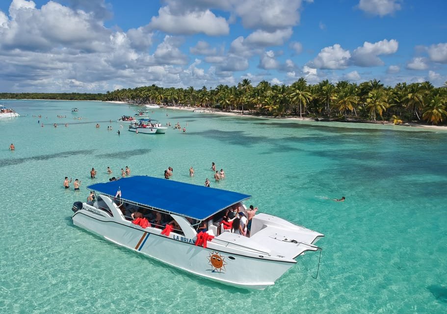 Saona Island: Full-Day Boat Tour with Buffet Lunch & Drinks - Bild 10