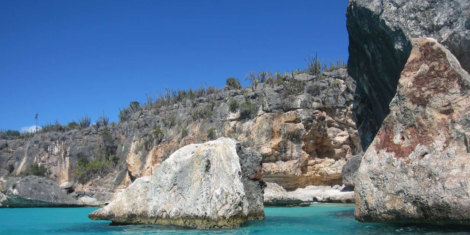 Bahía de las Aguilas: Beach Day Trip by Boat - Immagine 4